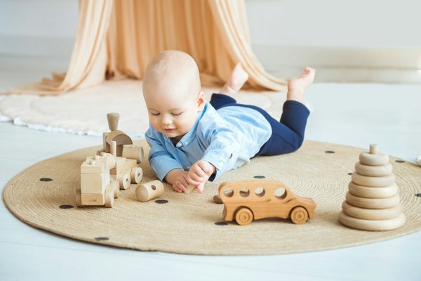 Top 10 jeux et jouets en bois à offrir aux enfants