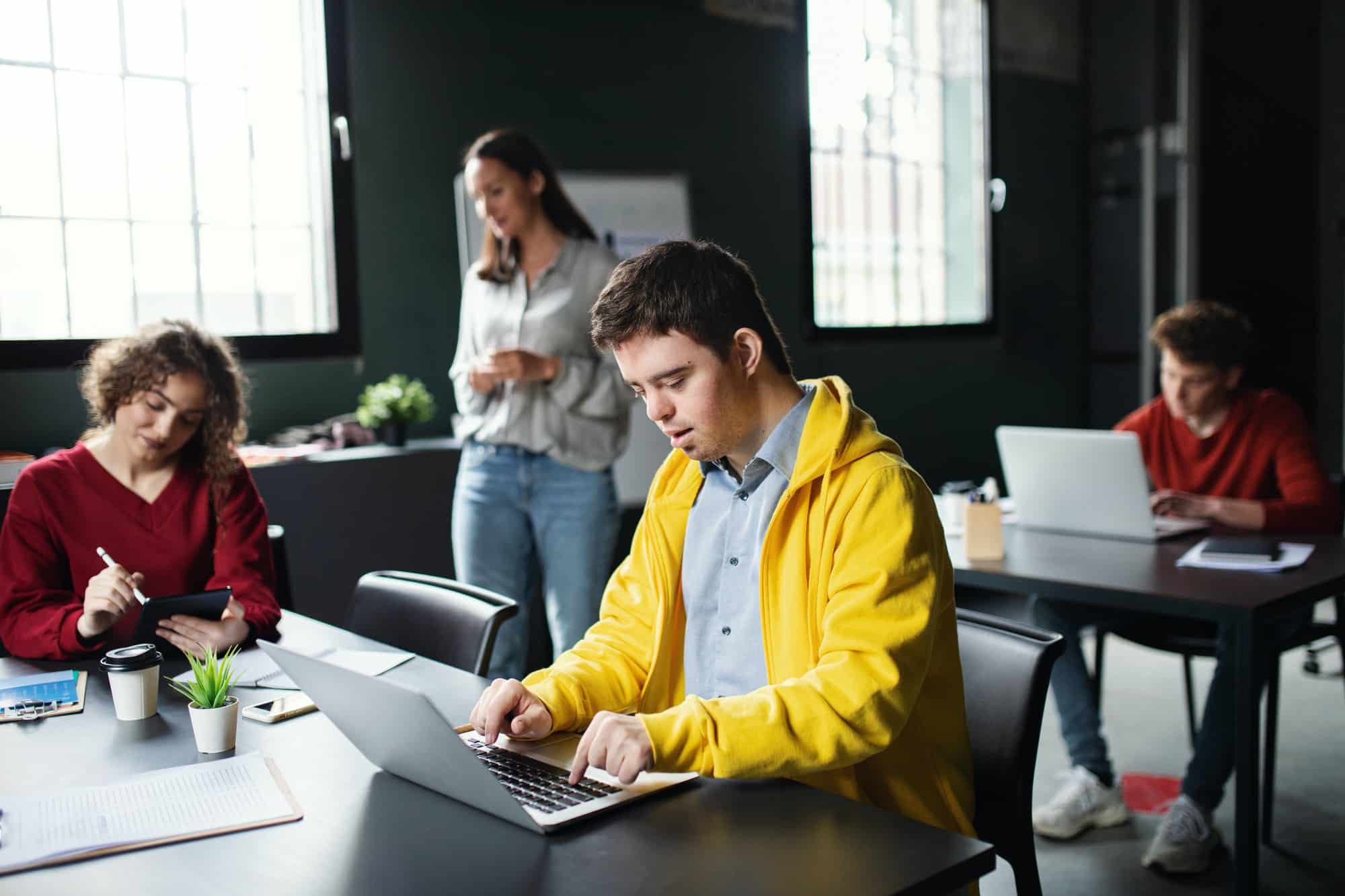 Devenez un expert en développement web : Formation avancée sur Lons-le-Saunier.