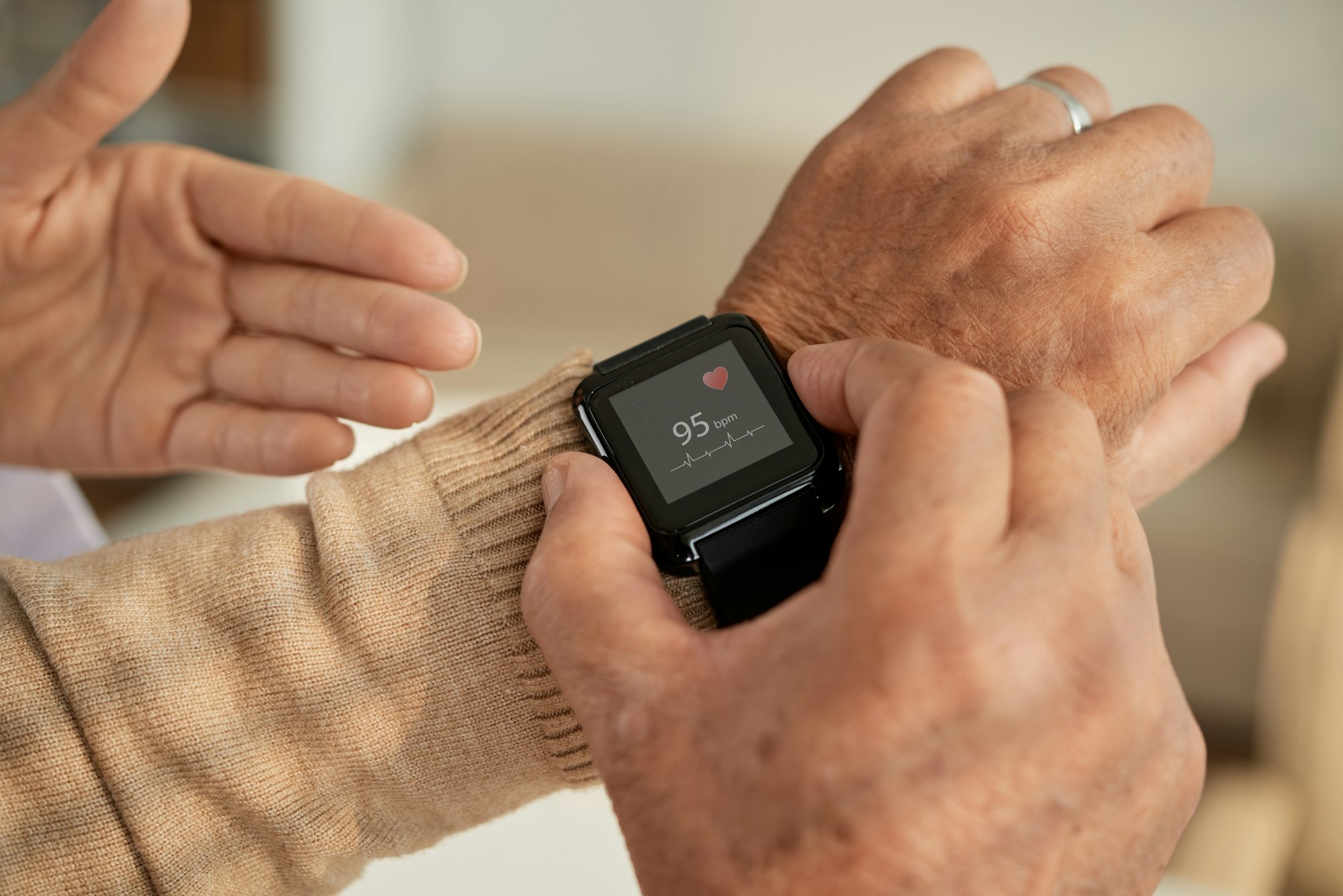 « montre connectée : restez joignable avec les appels et sms au poignet »